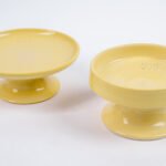 Detalle del Set Comederos Elevado para Gatos Ceramica LYMA - color amarillo